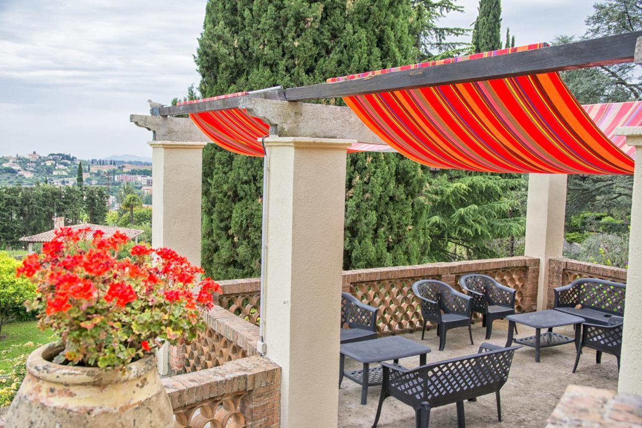 Aec Village Vacances - Les Cedres Grasse Exterior foto